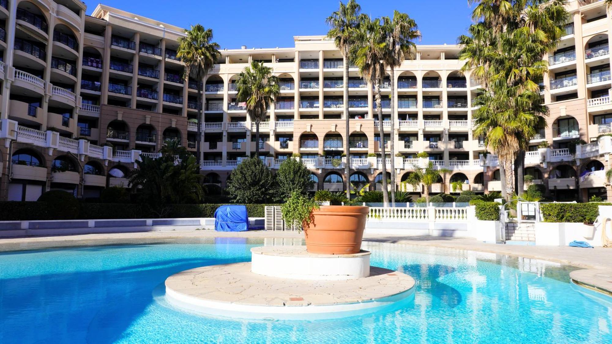 Appartement 556, Vue Mer Et Piscine By Palmazur Vacances Cannes Exterior foto